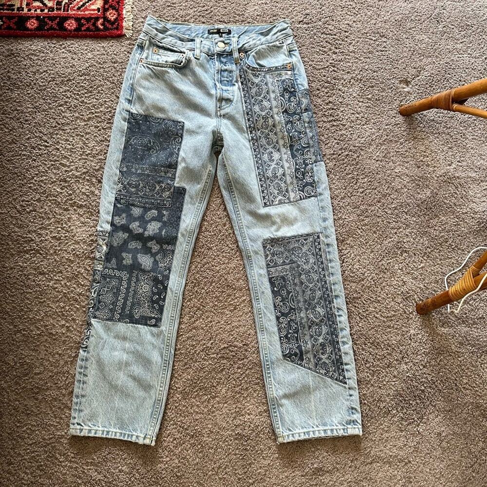 Patchwork Light Wash Women’s Jeans - Blue